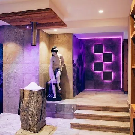 Hotel Engel Gourmet&spa 4*